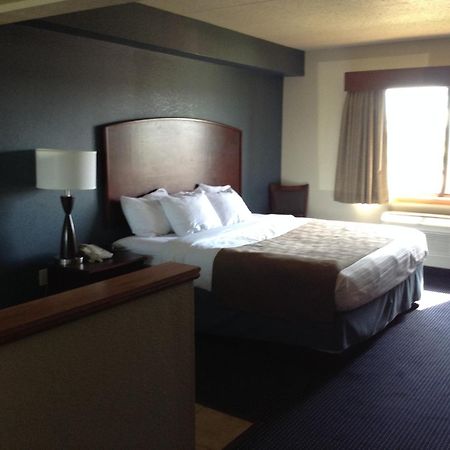 Americinn By Wyndham Fort Dodge Exteriör bild
