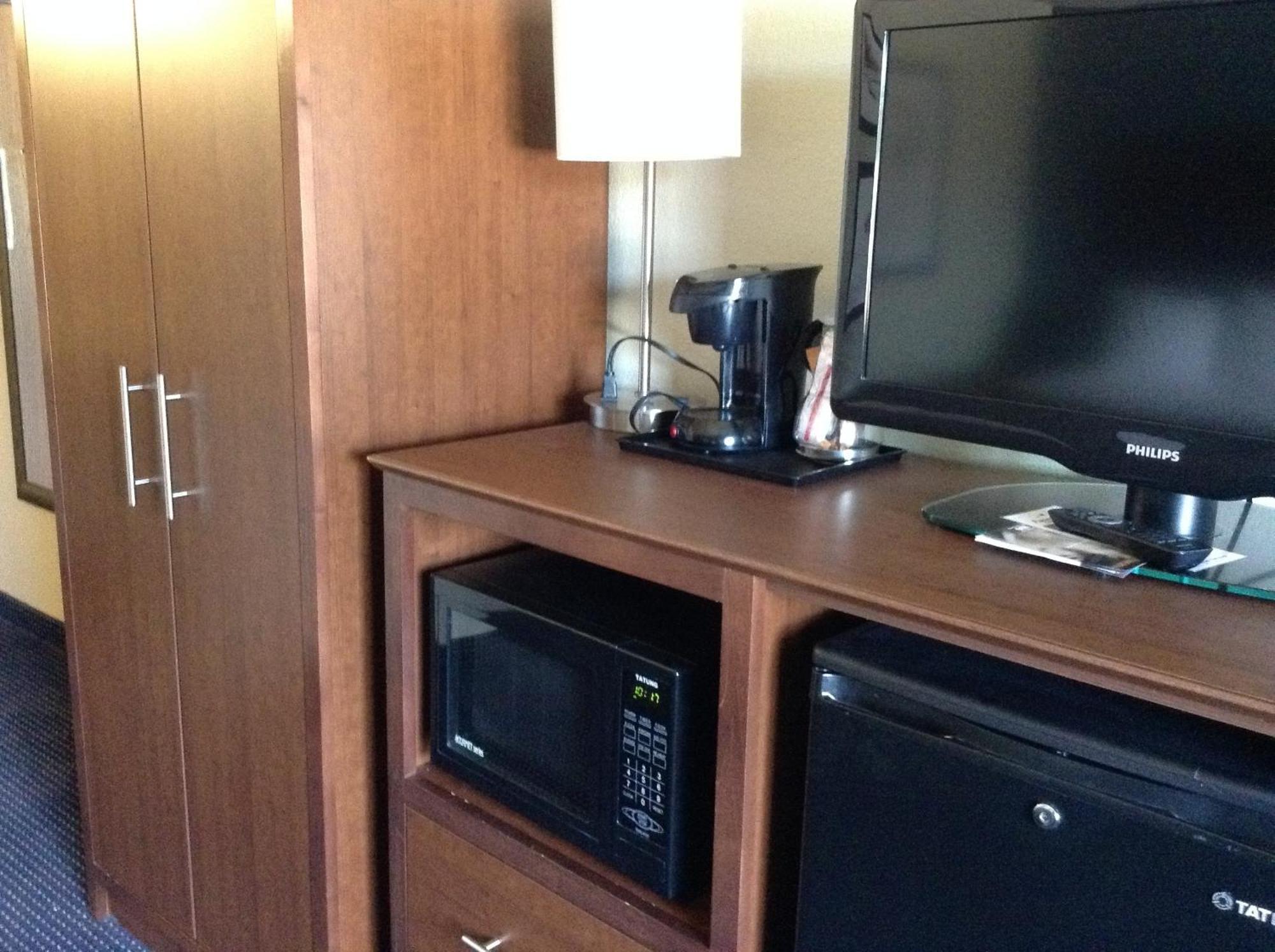 Americinn By Wyndham Fort Dodge Exteriör bild